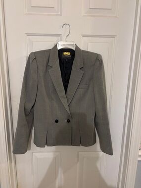 Women's Tailored Gray Double-Breasted Blazer